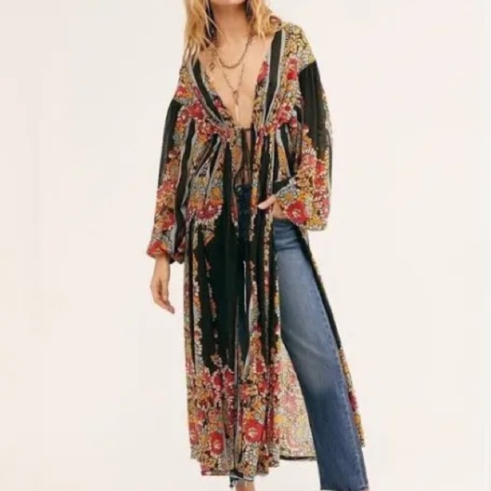 Free People dream girl maxi top- Black Floral Bohemian Duster Kimono- NWOT- L